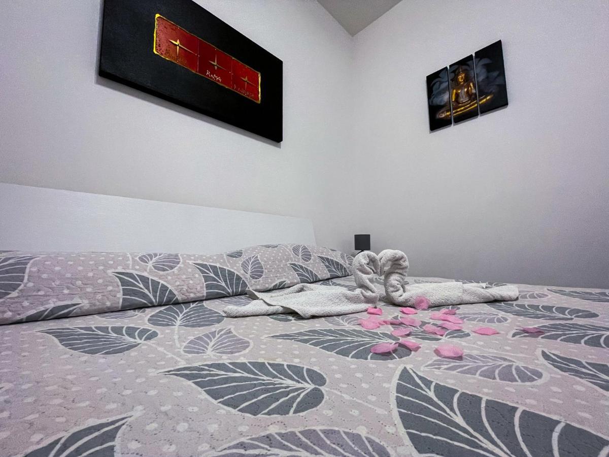 Dea Del Salento Apartment Lecce Exterior foto